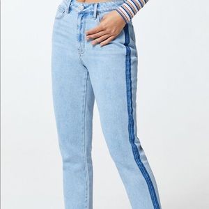 iris mom jeans
